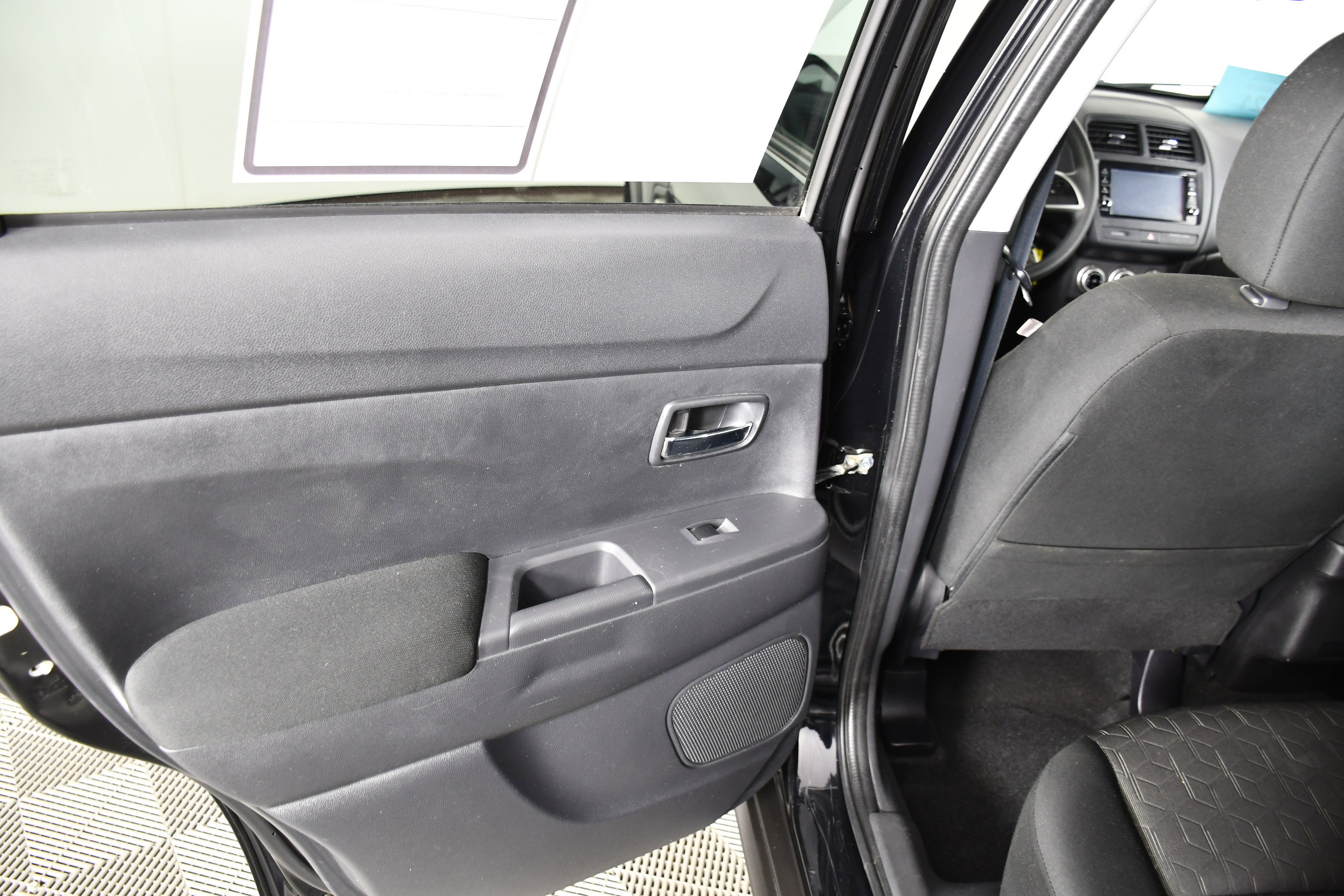 Used 2022 Mitsubishi Outlander Sport ES image 44