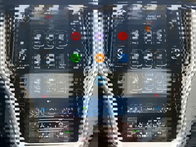 Used 2023 Subaru Outback Limited image 32