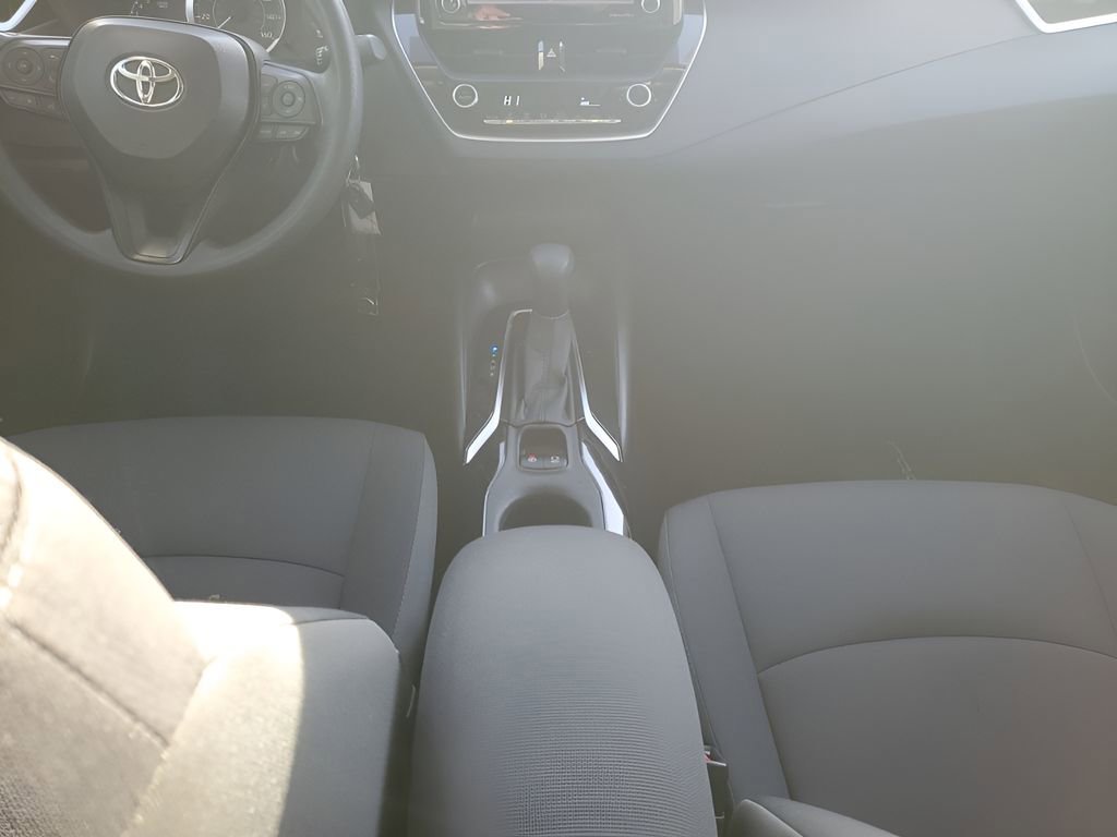 Used 2022 Toyota Corolla LE image 22