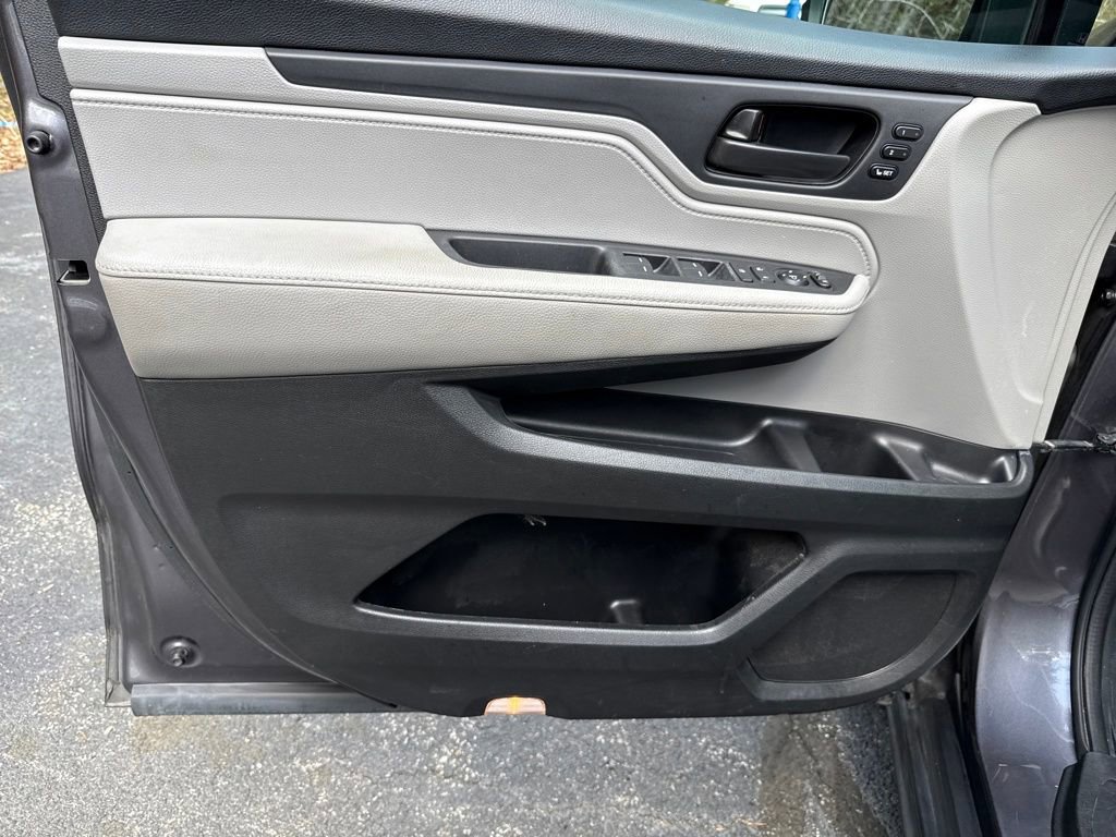 Used 2022 Honda Odyssey EX-L image 22