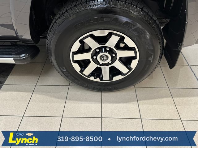 Used 2023 Toyota 4Runner TRD Off-Road Premium w/ Off Road Premium Plus Package AWD/4WD image 27