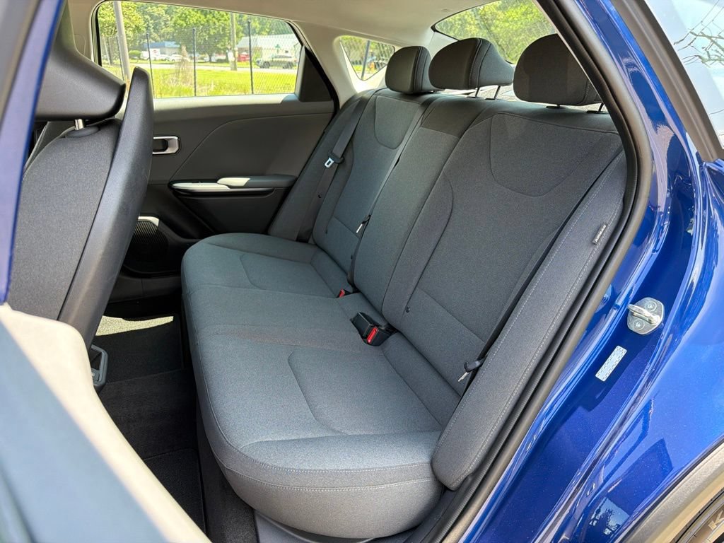 Certified 2025 Kia K4 FWD image 19