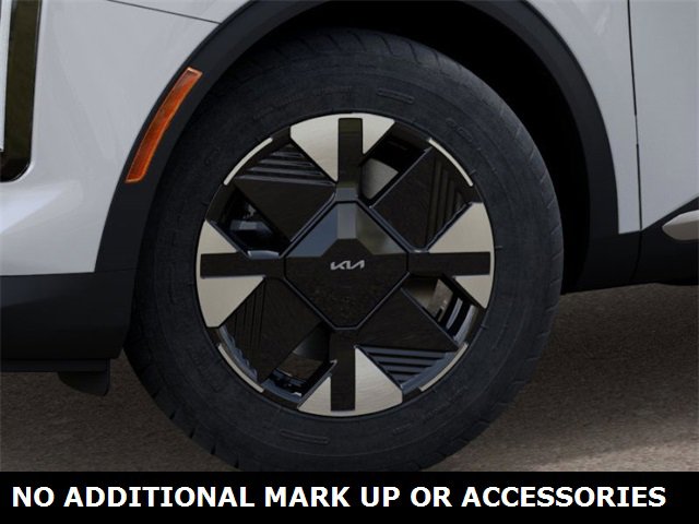 New 2026 Kia Sportage LX image 9