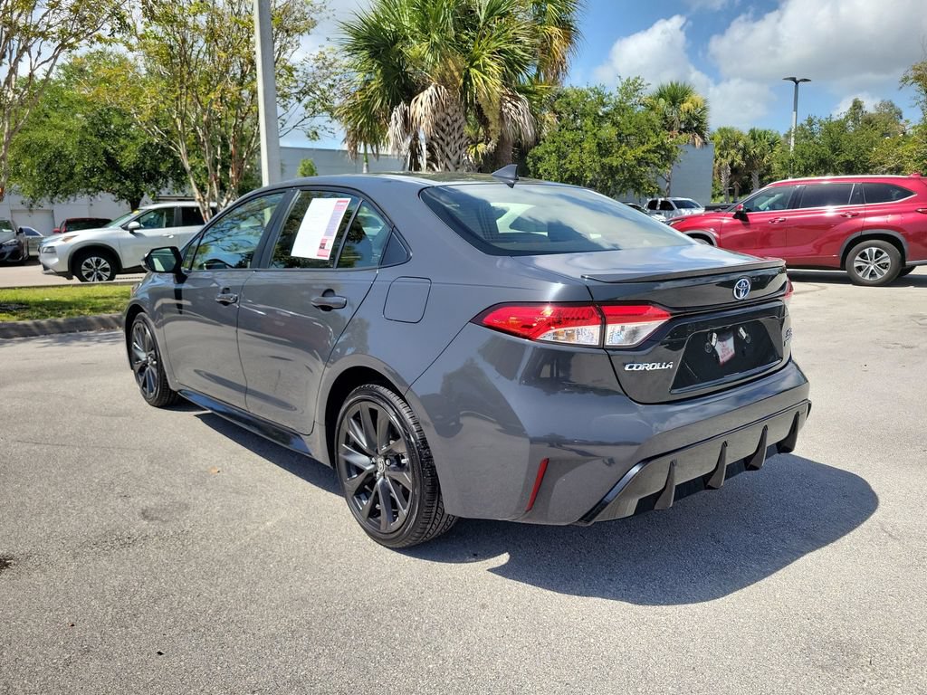 Certified 2024 Toyota Corolla SE FWD image 6