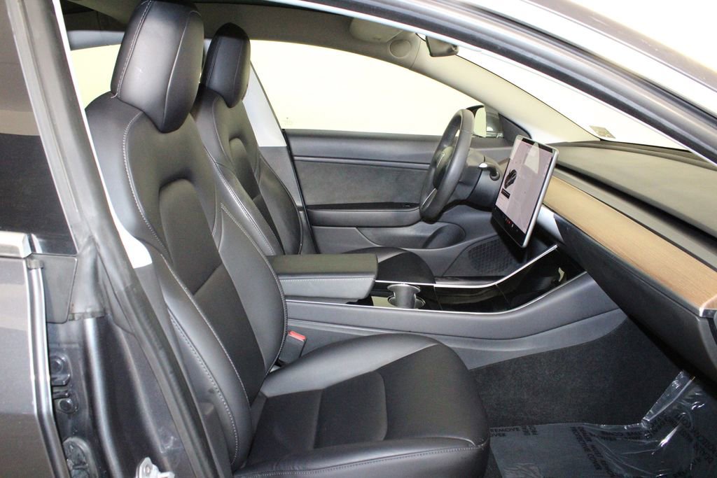 Used 2020 Tesla Model 3 Long Range image 14