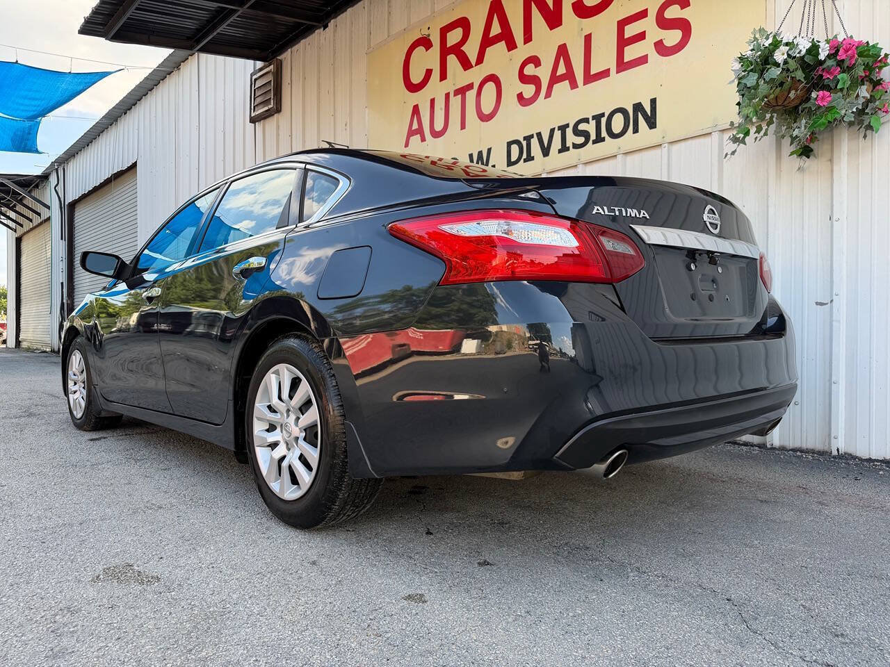 Used 2018 Nissan Altima 2.5 S w/ S Convenience Package FWD image 10
