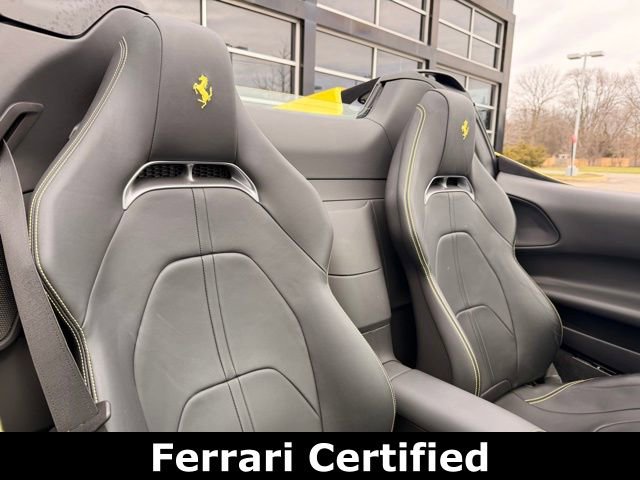 Used 2022 Ferrari SF90 Spider image 29