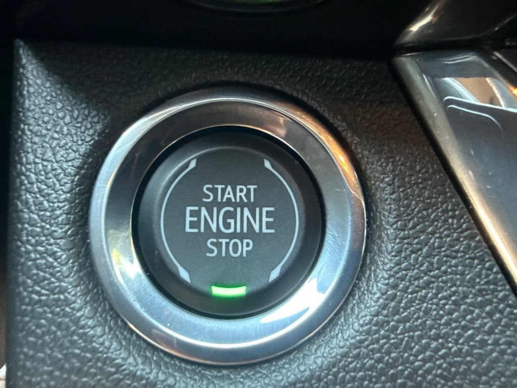 Used 2025 Buick Envista Avenir FWD image 13