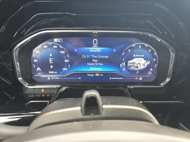 Used 2024 Chevrolet Silverado 1500 High Country image 23