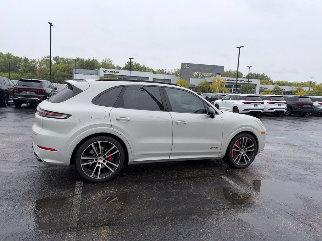 Used 2025 Porsche Cayenne GTS AWD/4WD image 19