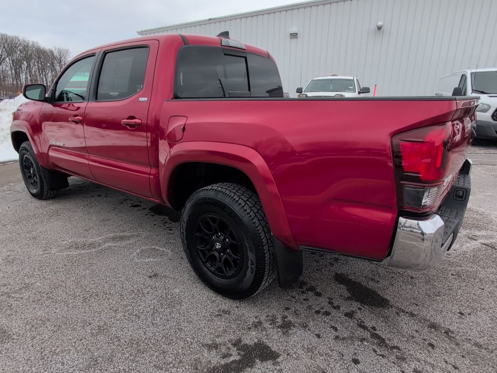 Certified 2021 Toyota Tacoma SR5 image 4