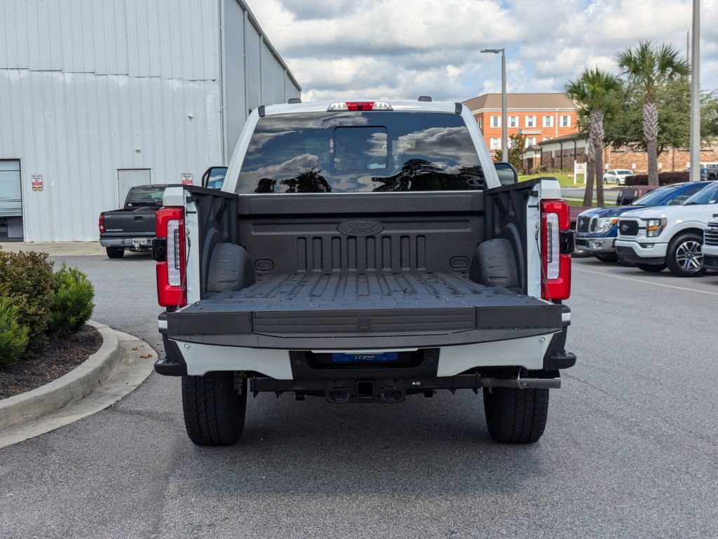 New 2026 Ford F350 Platinum w/ Platinum Plus Package AWD/4WD image 13