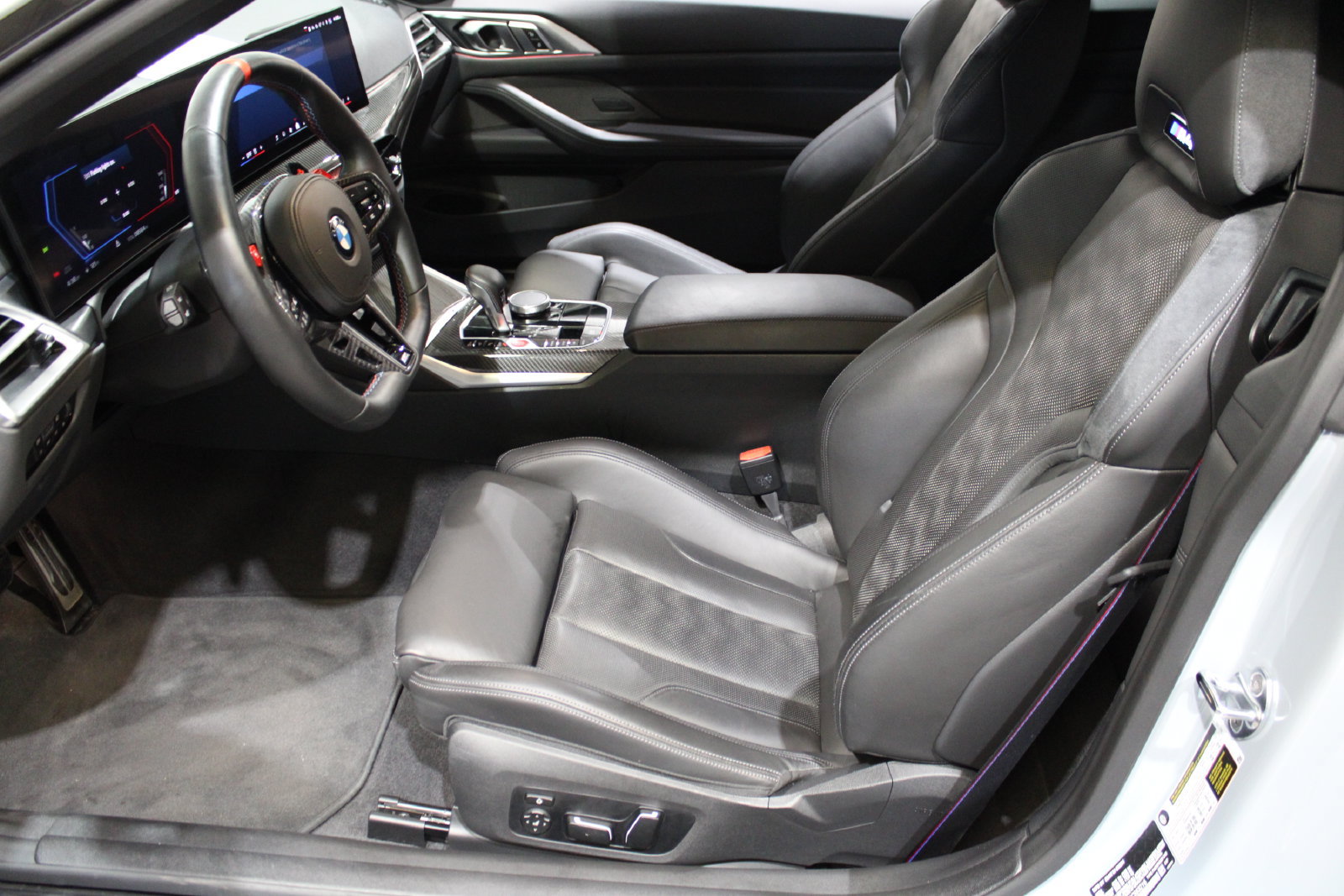 Used 2025 BMW M4 Competition RWD image 21