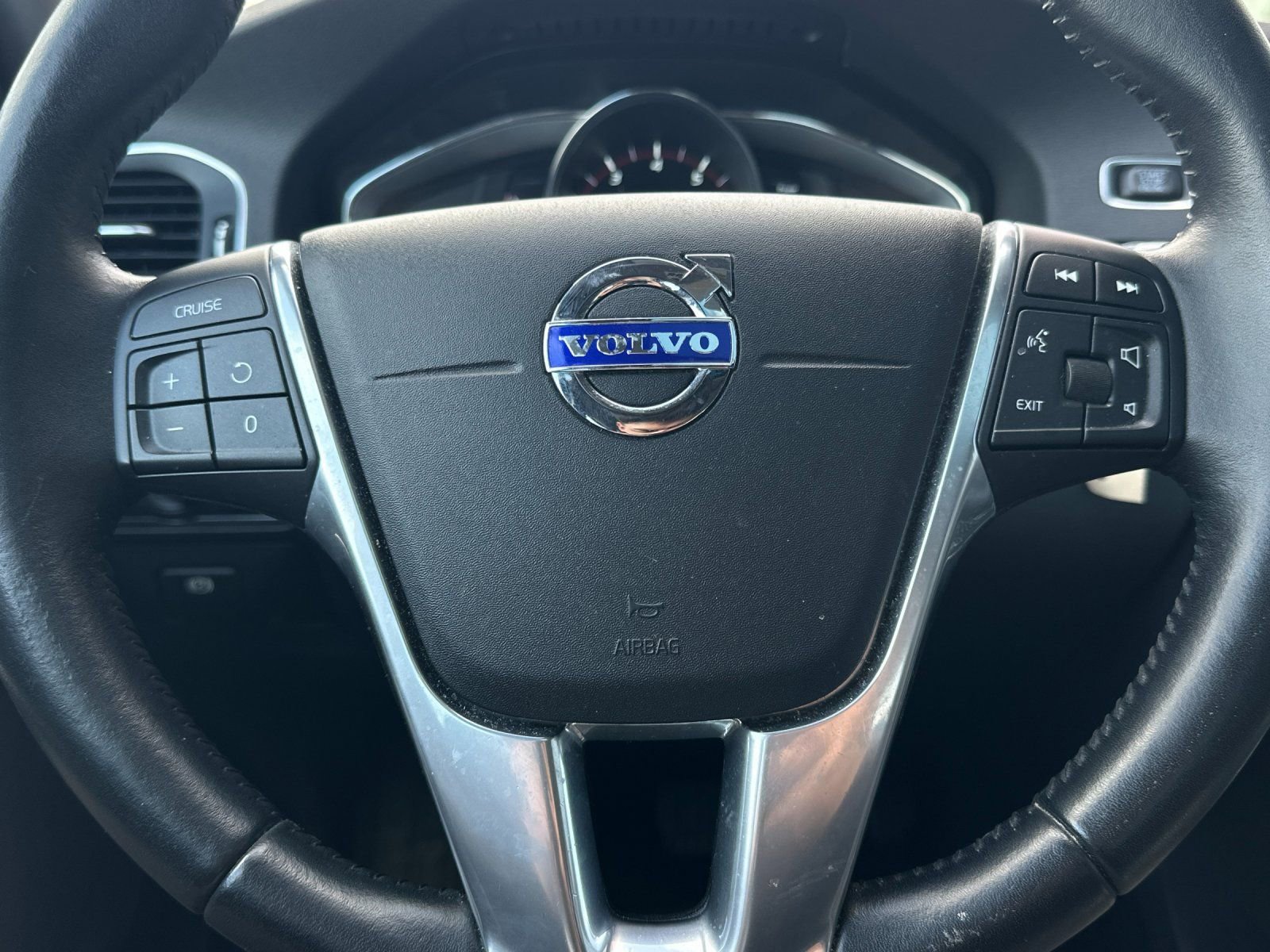 Used 2016 Volvo S60 T5 Premier image 21