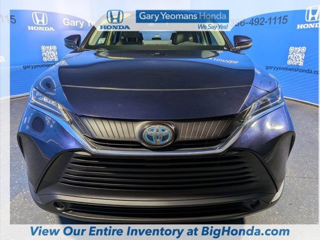 Used 2021 Toyota Venza LE AWD/4WD image 11