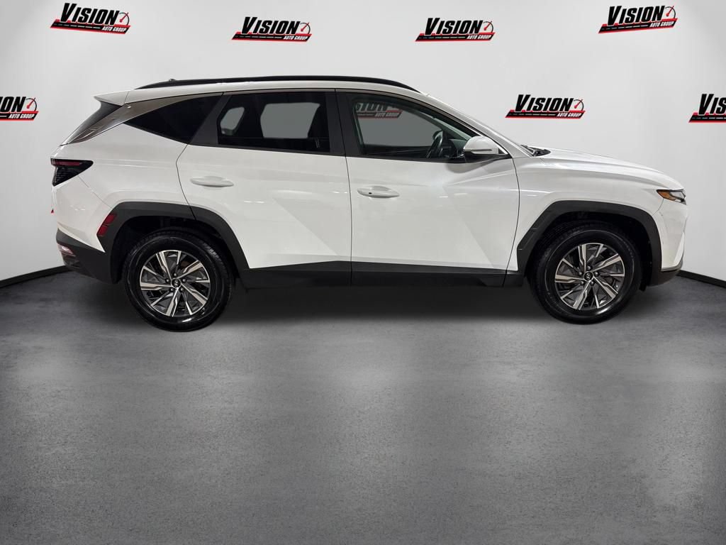 Used 2022 Hyundai Tucson Blue AWD/4WD image 4