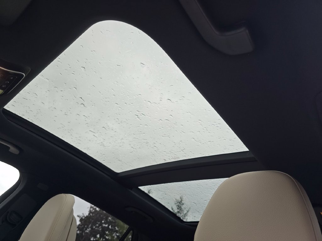 New 2027 Mercedes-Benz GLC 300 4MATIC image 3