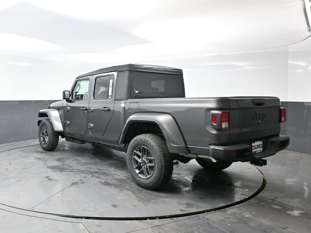 New 2026 Jeep Gladiator Sport image 7
