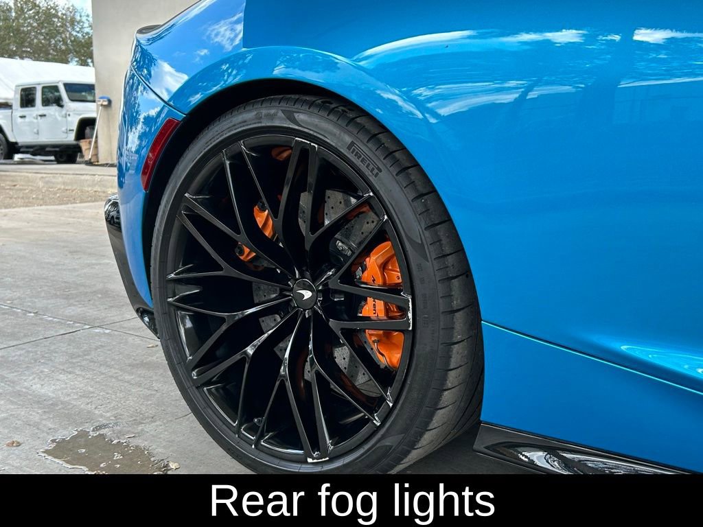 Used 2022 McLaren GT image 33