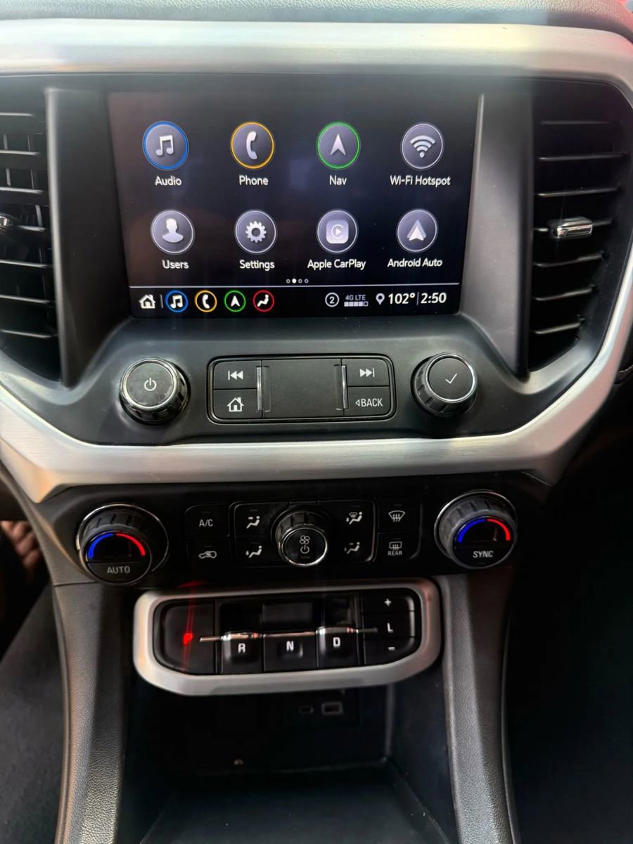 Used 2020 GMC Acadia SLT w/ Premium Package image 16