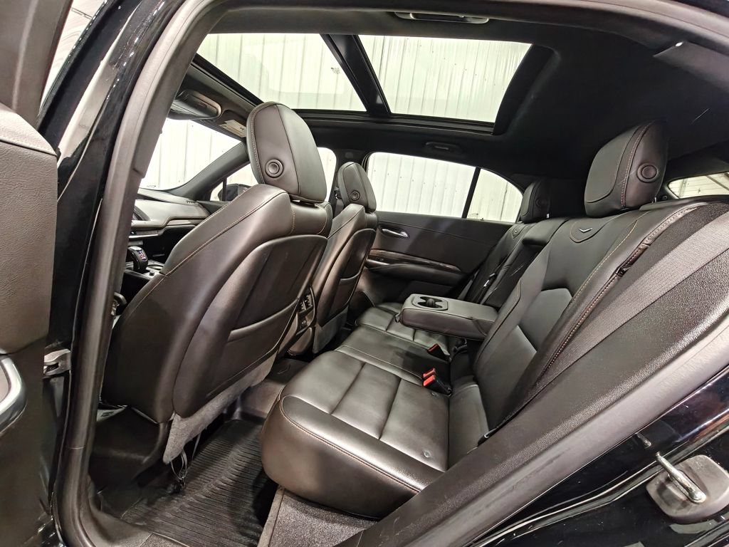 Used 2019 Cadillac XT4 Sport w/ Cold Weather Package FWD image 31