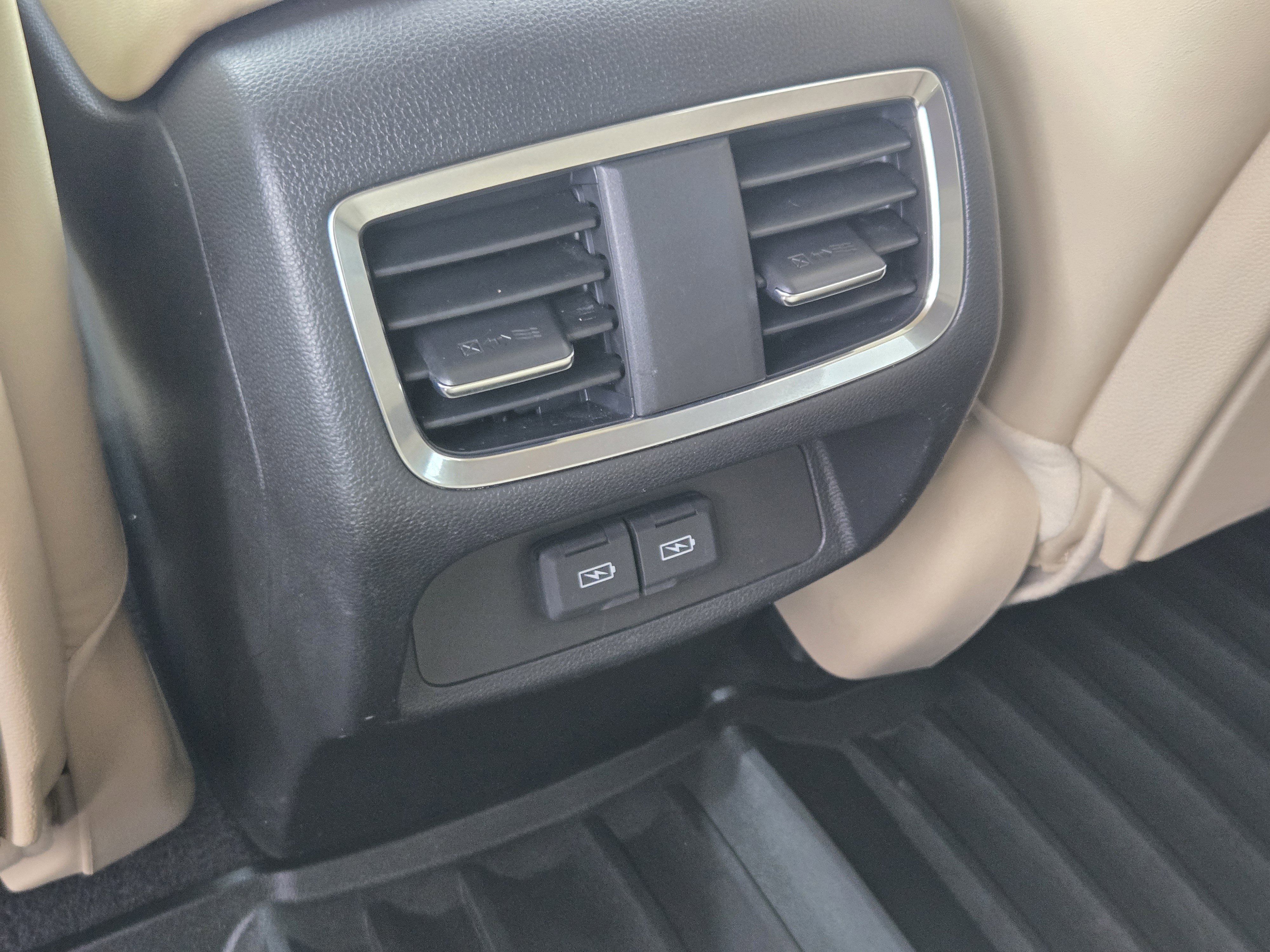 Used 2021 Acura RDX w/ Technology Package image 39