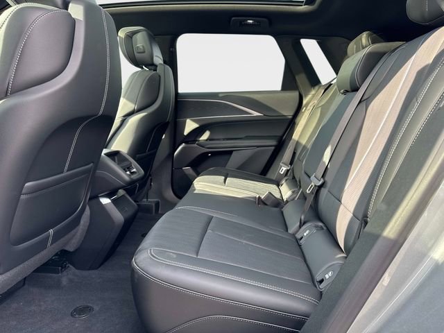 New 2025 Cadillac Lyriq Luxury w/ LPO, Floor Liner Package image 11