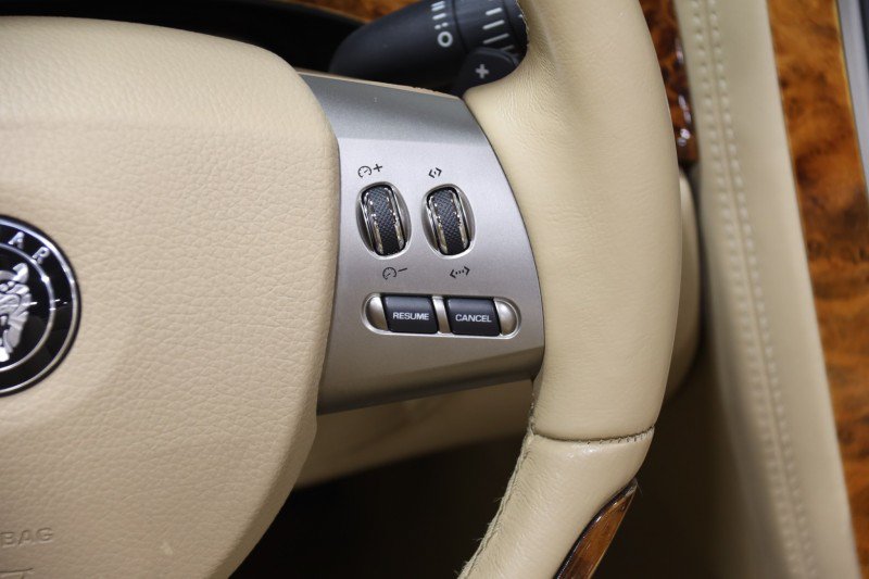 Used 2007 Jaguar XK Convertible RWD image 49