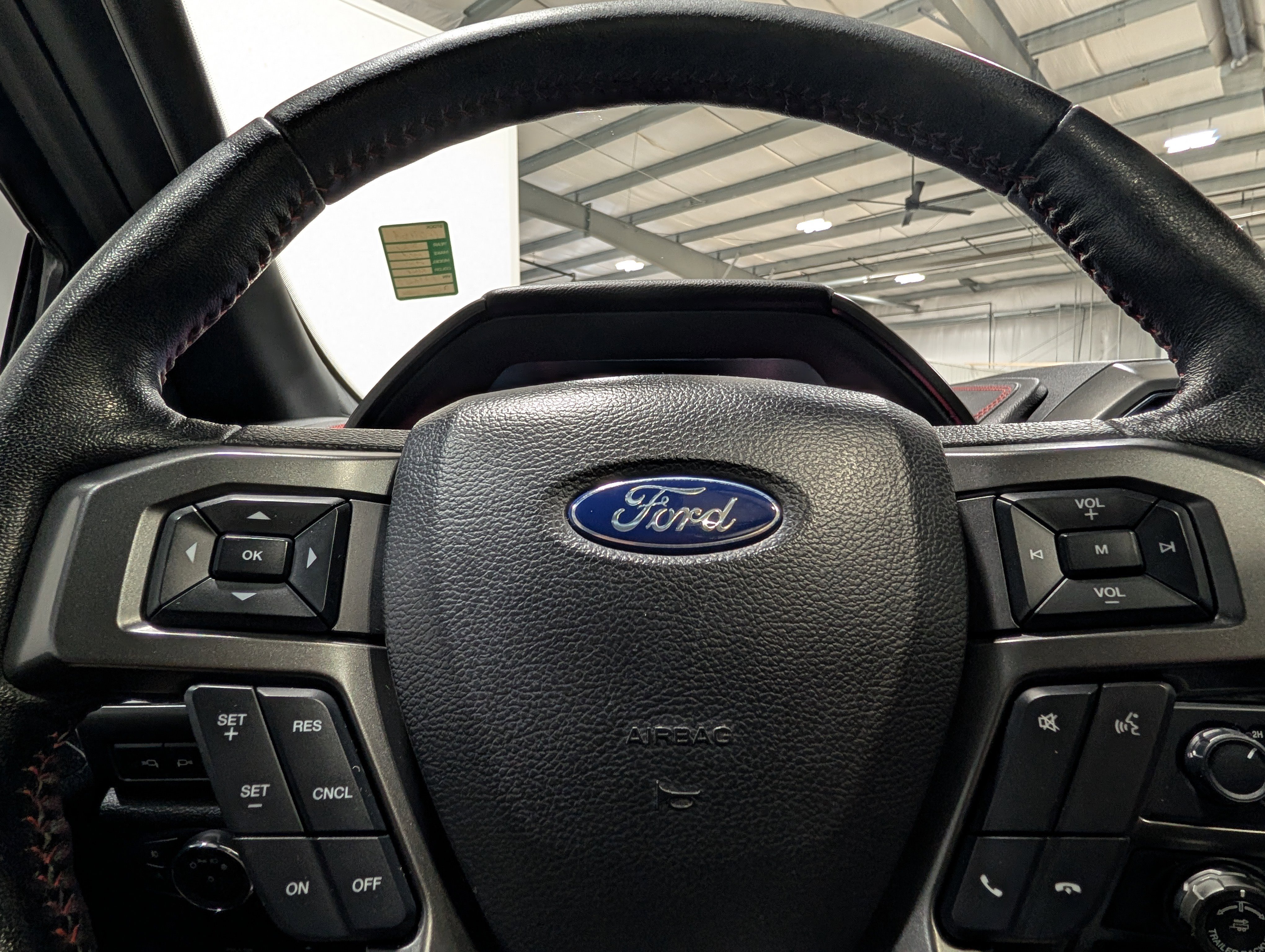 Used 2020 Ford F150 Lariat w/ Equipment Group 502A Luxury AWD/4WD image 33