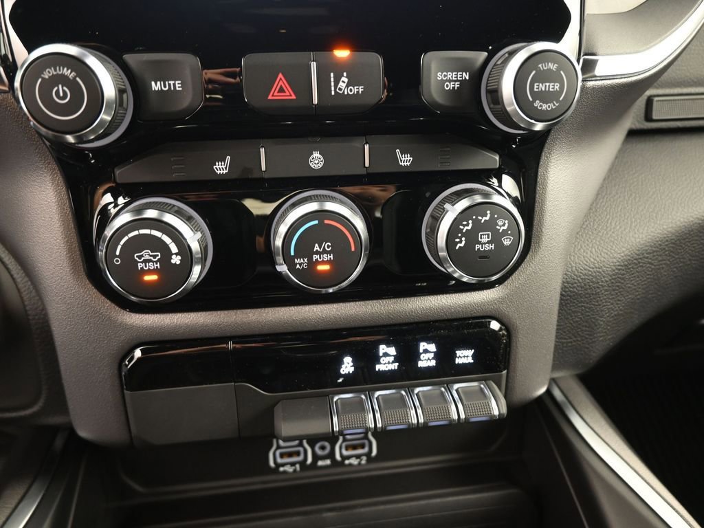 New 2026 RAM 1500 Lone Star w/ Night Edition RWD image 4