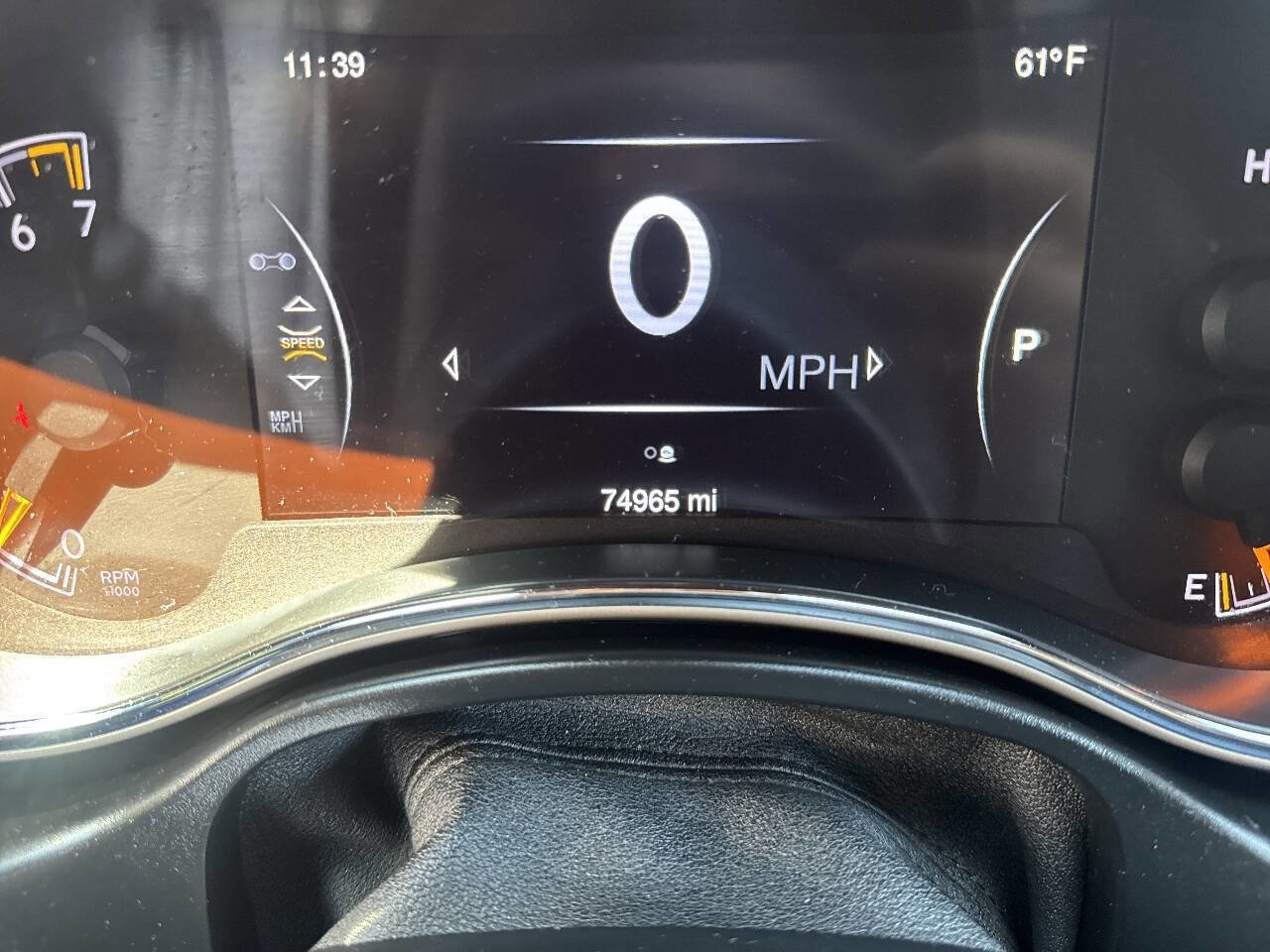 Used 2014 Jeep Grand Cherokee Altitude AWD/4WD image 8