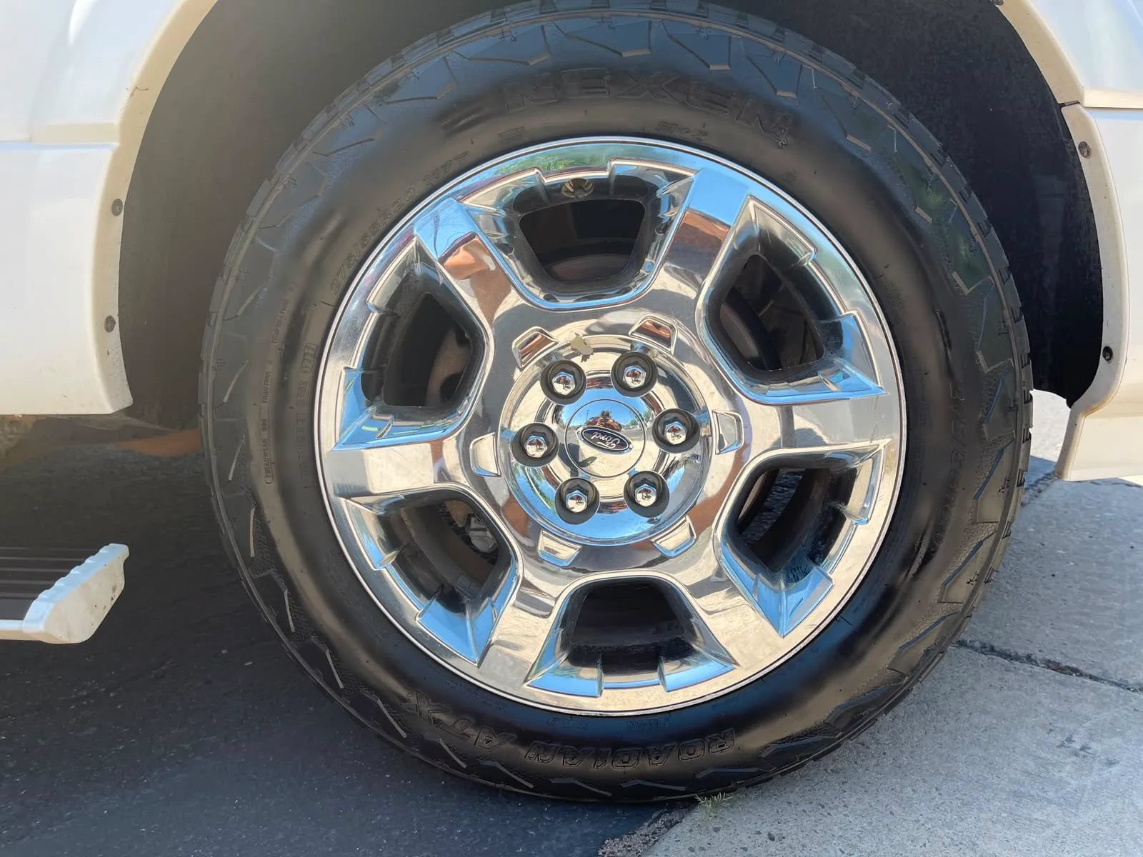 Used 2013 Ford Expedition EL Limited AWD/4WD image 25