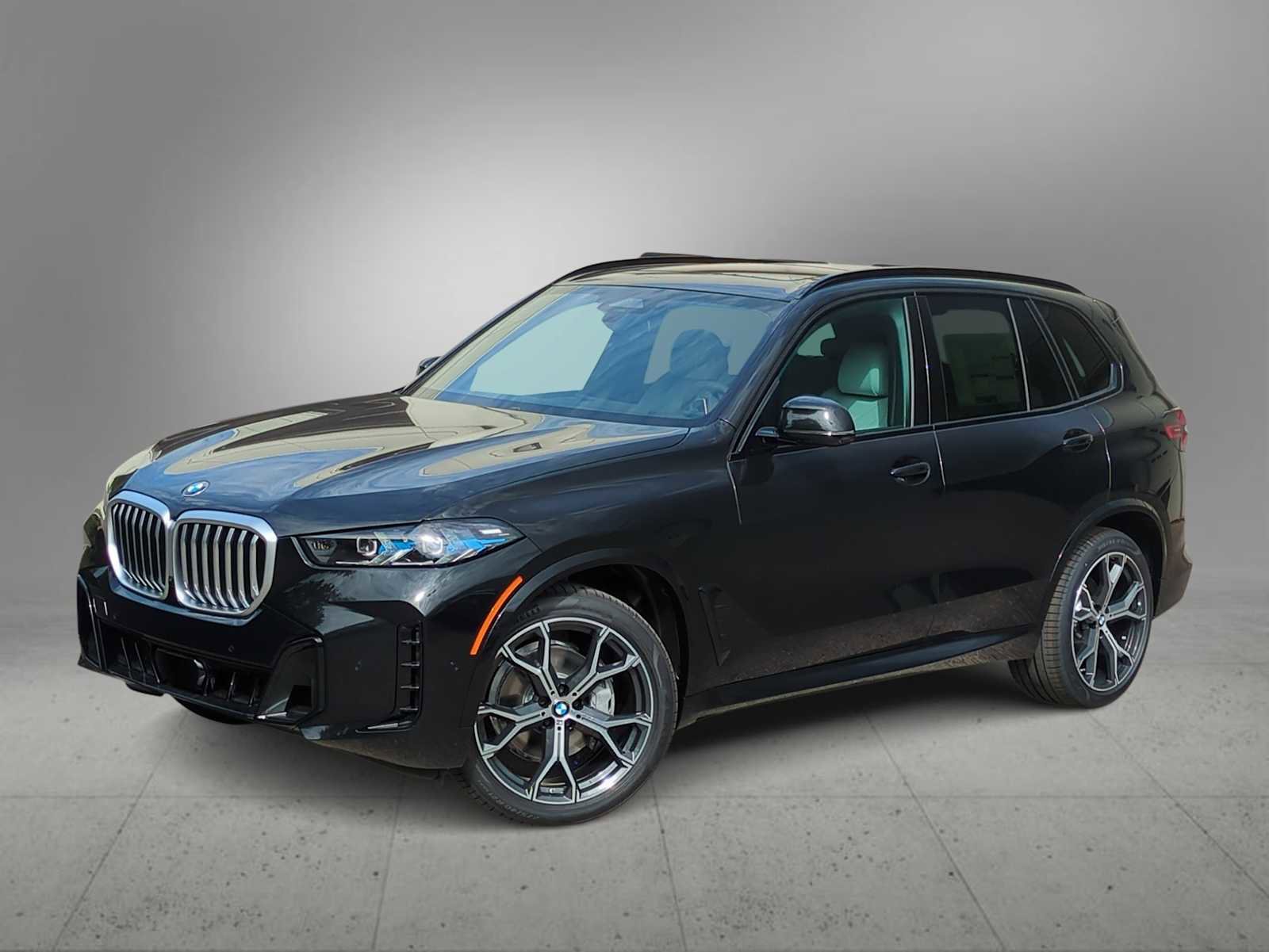 New 2026 BMW X5 xDrive40i w/ M Sport Package image 1