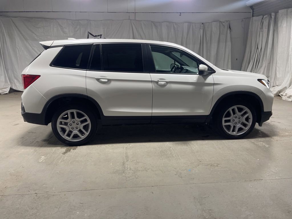 Used 2024 Honda Passport EX-L image 8
