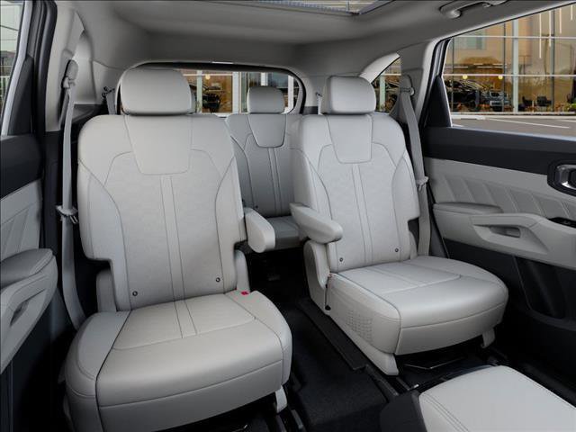 New 2025 Kia Sorento SX image 16