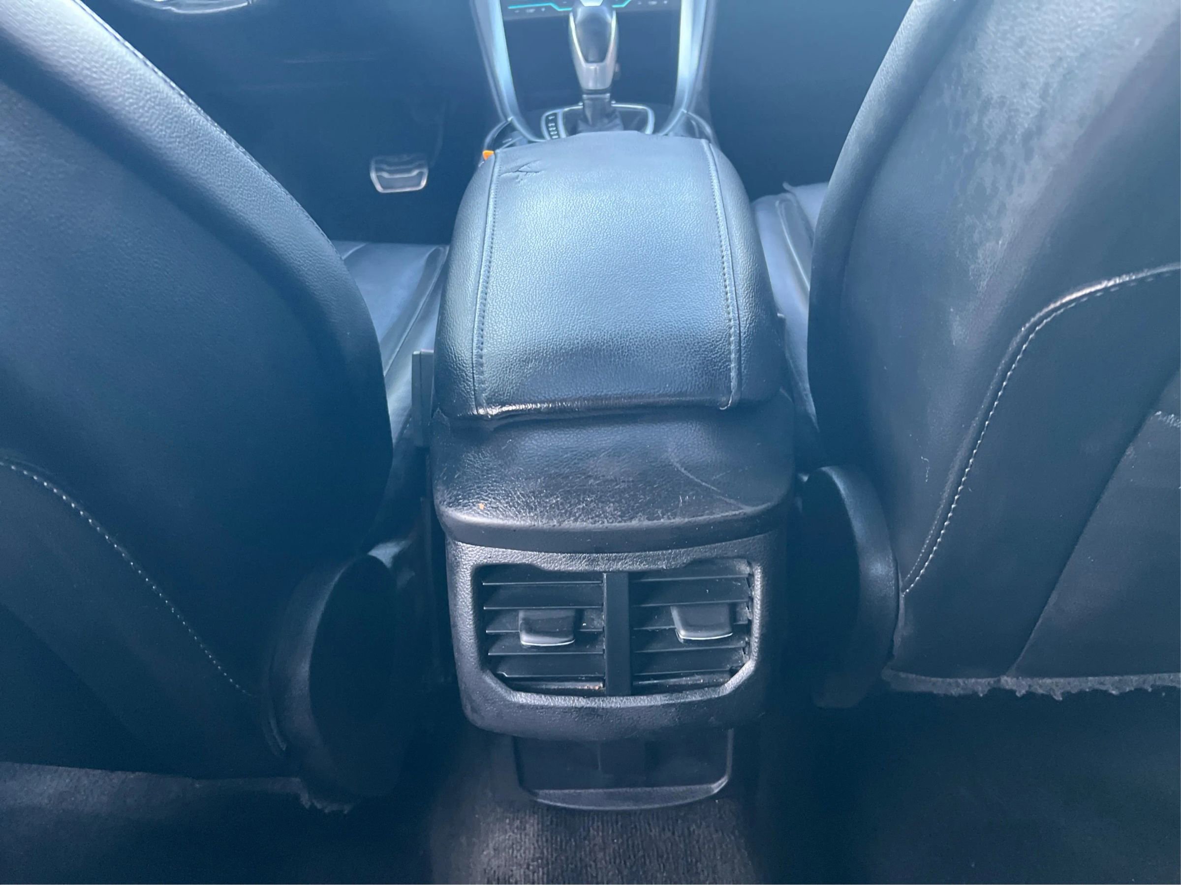 Used 2015 Ford Fusion Titanium image 19