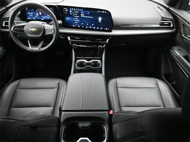 Certified 2025 Chevrolet Traverse LT w/ Driver Confidence Package image 22