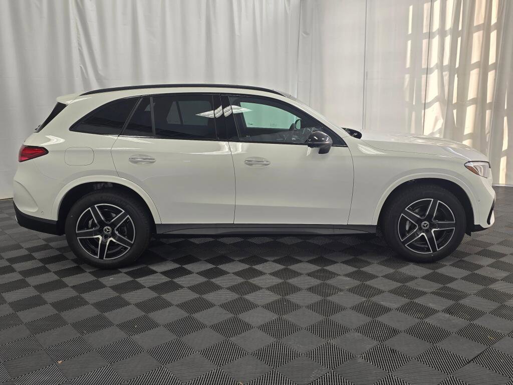 New 2026 Mercedes-Benz GLC 300 4MATIC image 7