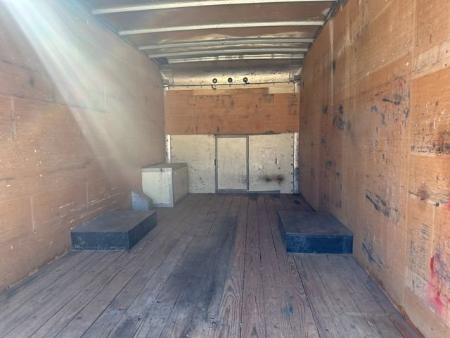 Used 2004 Chevrolet Express 3500 RWD image 10