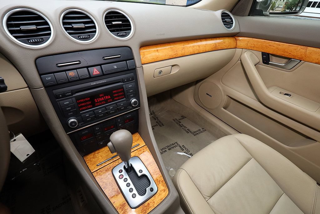Used 2009 Audi A4 2.0T FWD image 10