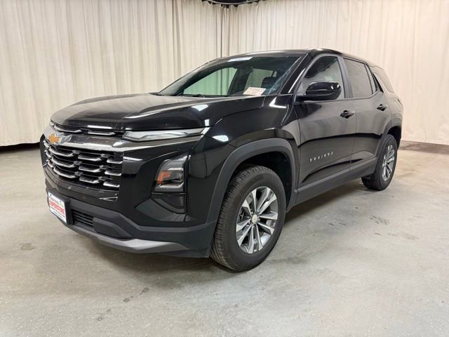 Used 2025 Chevrolet Equinox LT AWD/4WD image 11