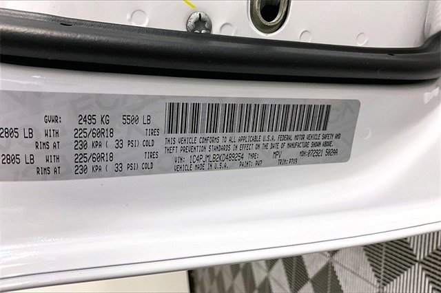 Used 2019 Jeep Cherokee Latitude Plus image 19