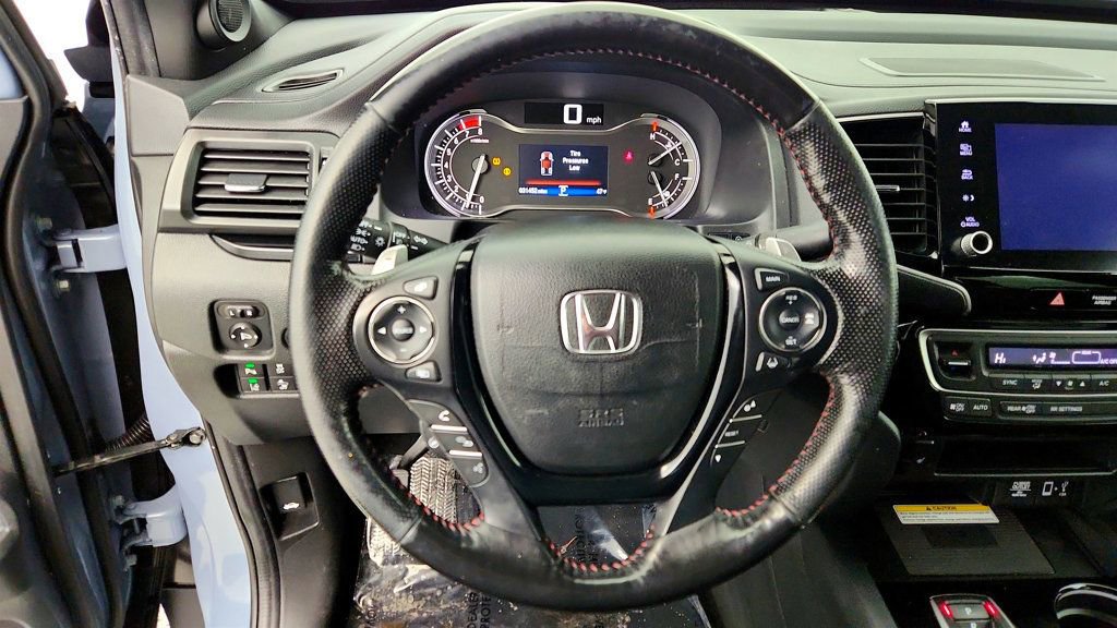 Used 2022 Honda Ridgeline Black Edition image 14