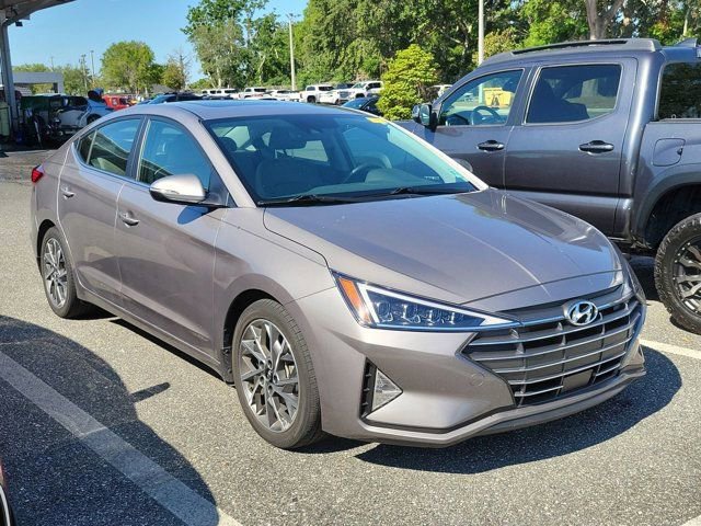 Used 2020 Hyundai Elantra Limited w/ Ultimate Package 03