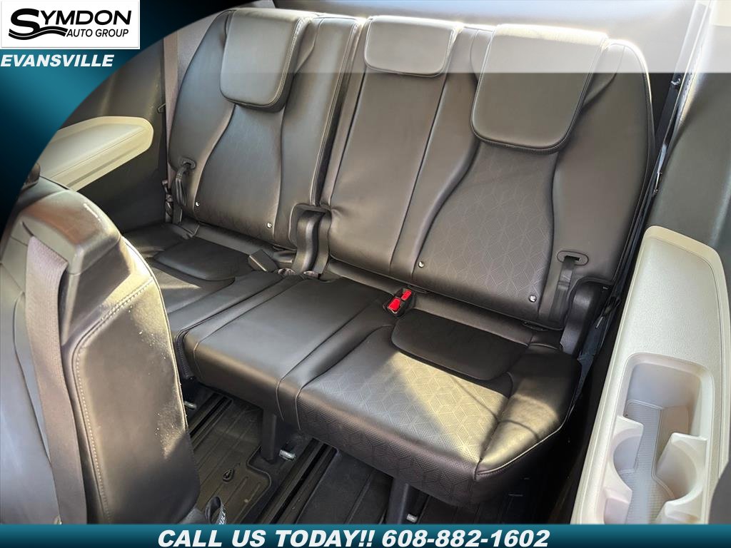 Used 2022 Kia Carnival SX image 9