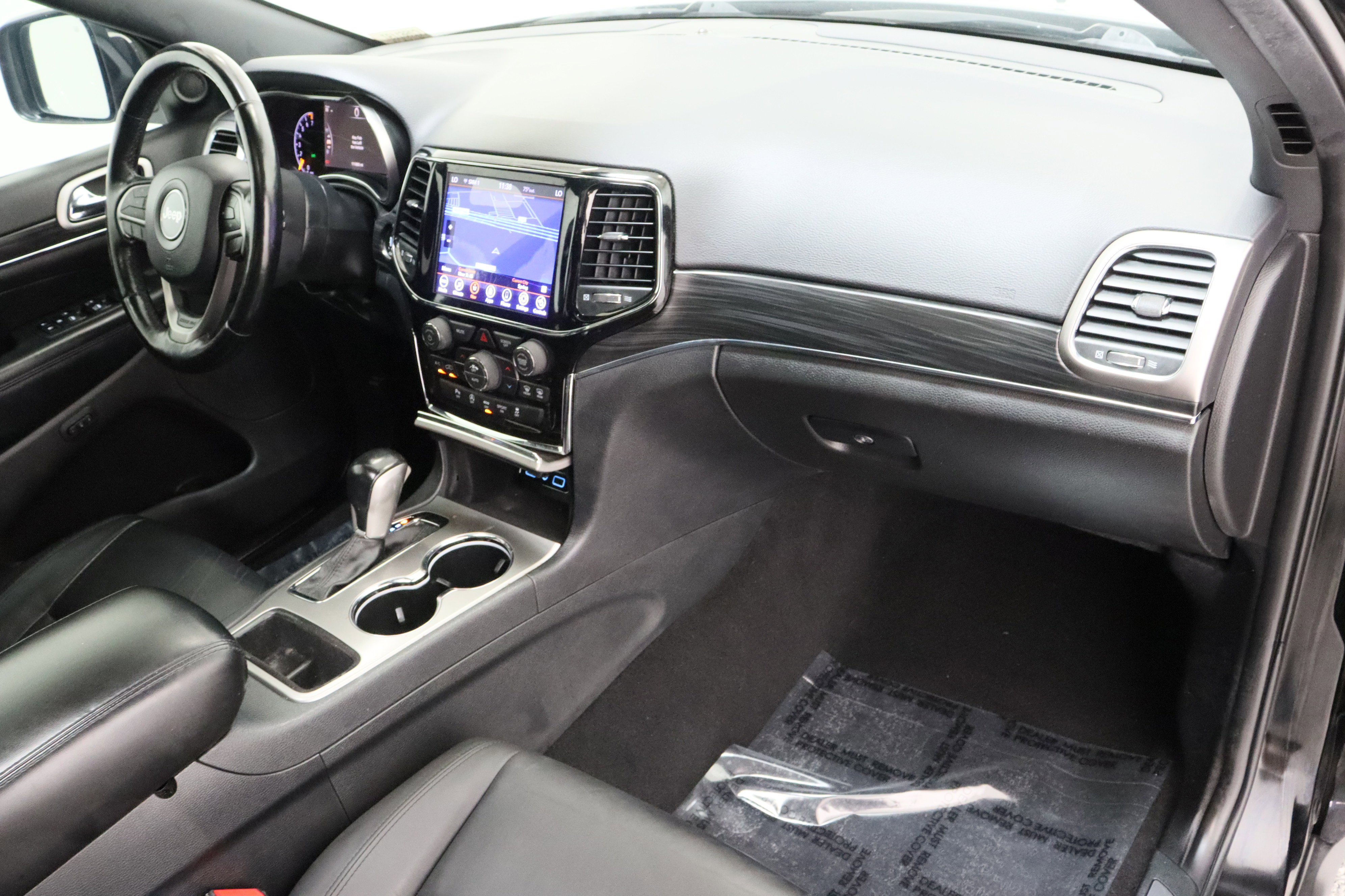 Used 2020 Jeep Grand Cherokee Limited image 39