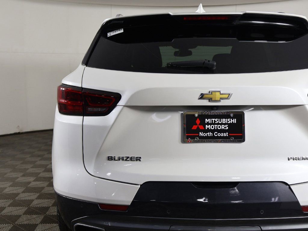 Used 2024 Chevrolet Blazer Premier w/ Enhanced Convenience Package image 18