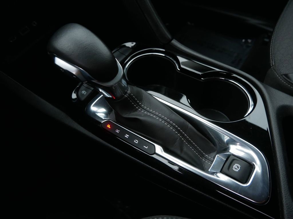 Used 2023 Buick Encore GX Select image 23