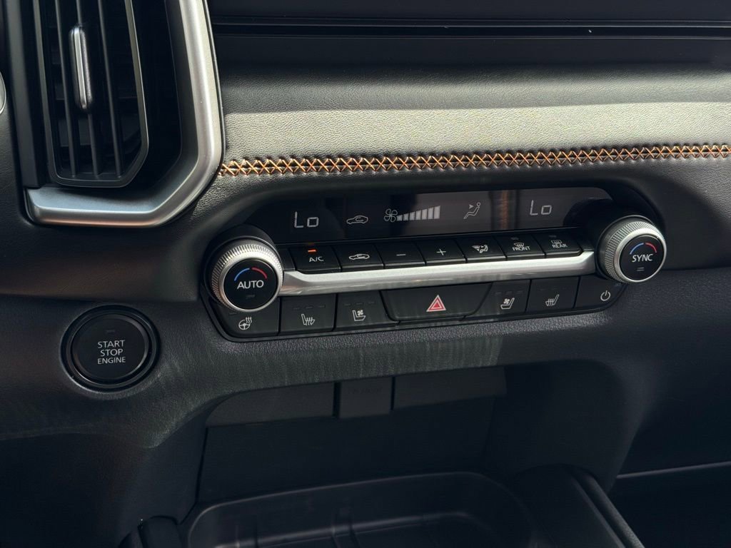 Used 2025 MAZDA CX-50 AWD 2.5 Turbo w/ Weather Package image 40