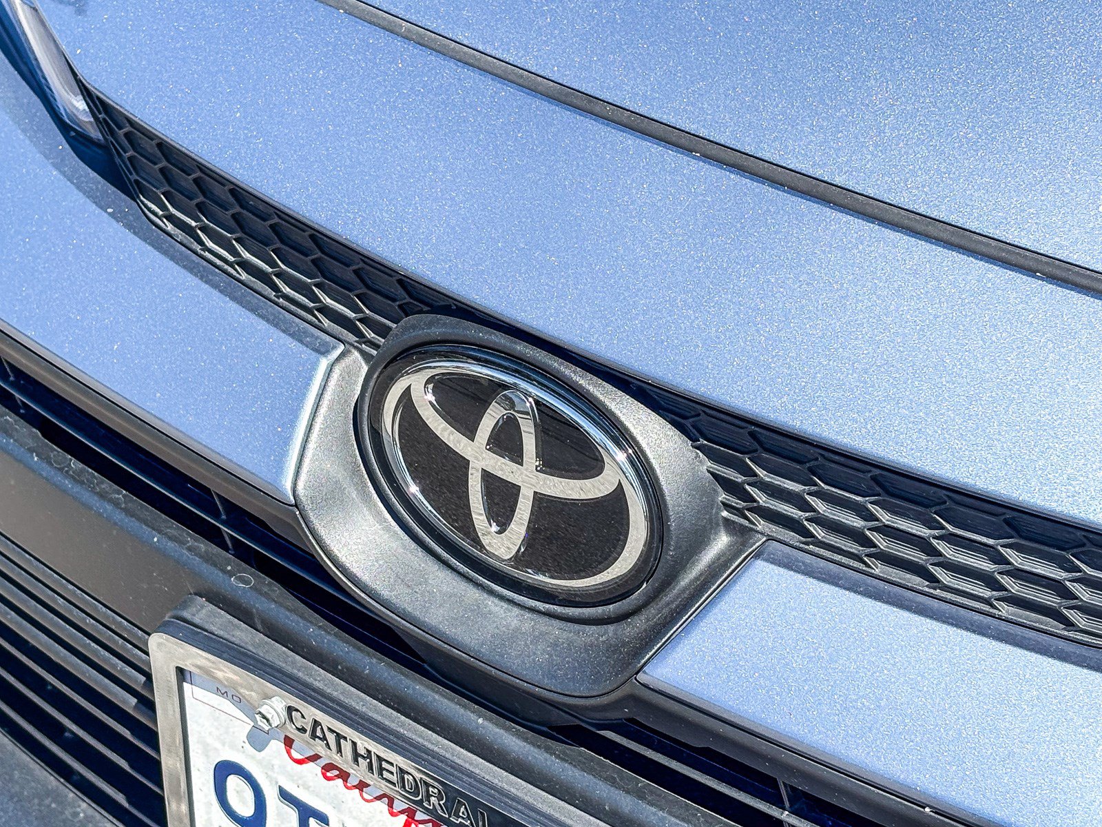 Certified 2025 Toyota Corolla LE FWD image 10